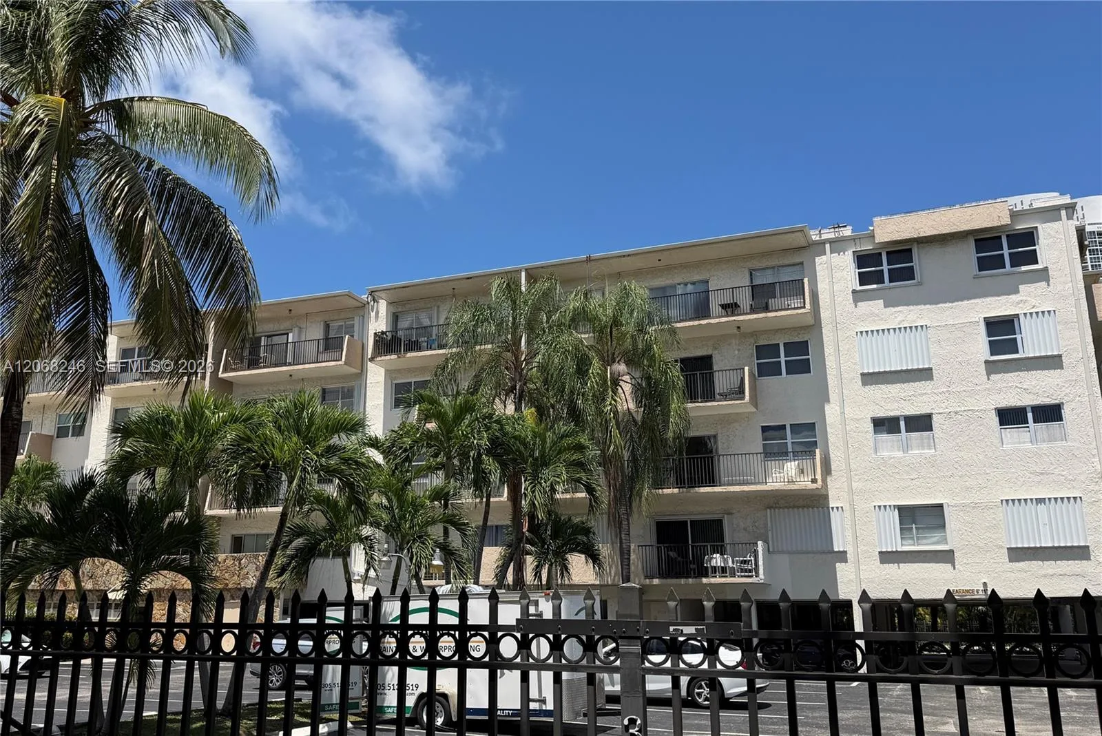 250 181st Dr # 414, Sunny Isles Beach, FL 33160