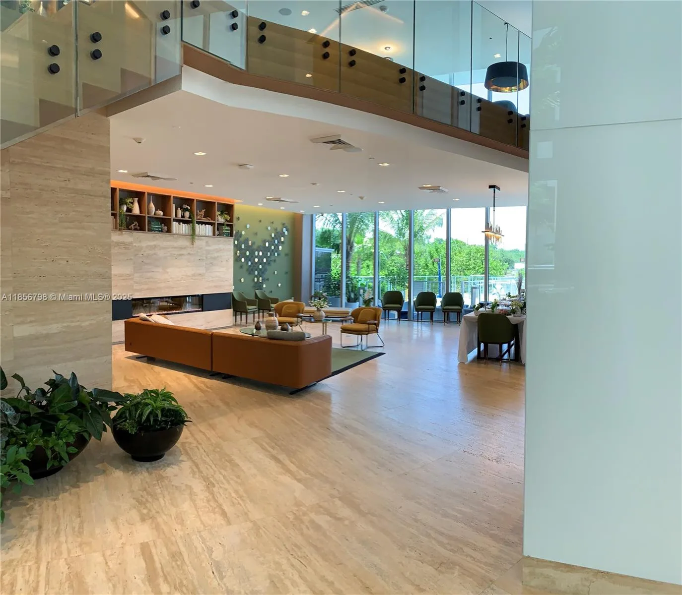 16385 Biscayne Blvd # 2720, North Miami Beach, FL 33160 photo 4