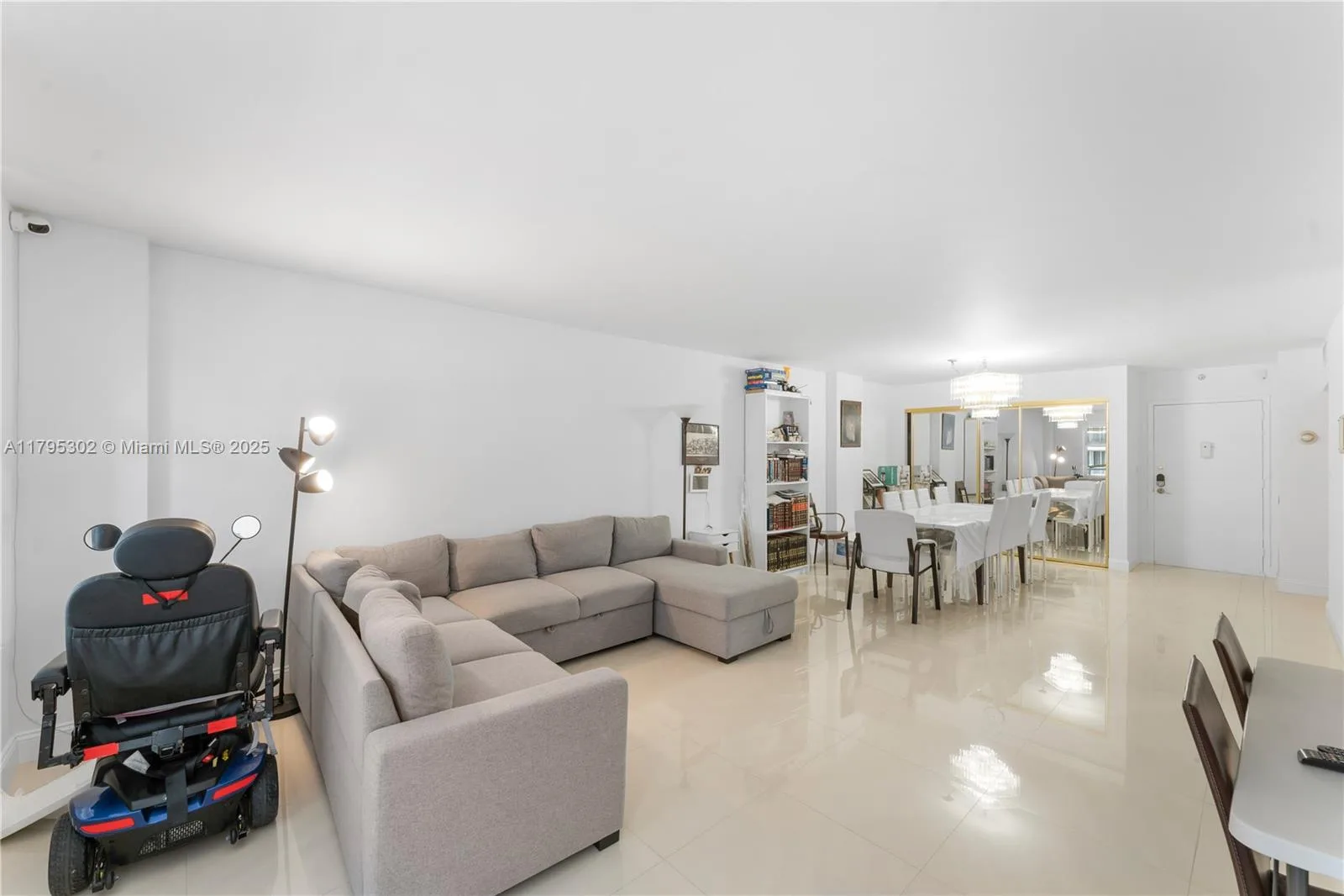 9511 Collins Ave # 301, Surfside, FL 33154 photo 4