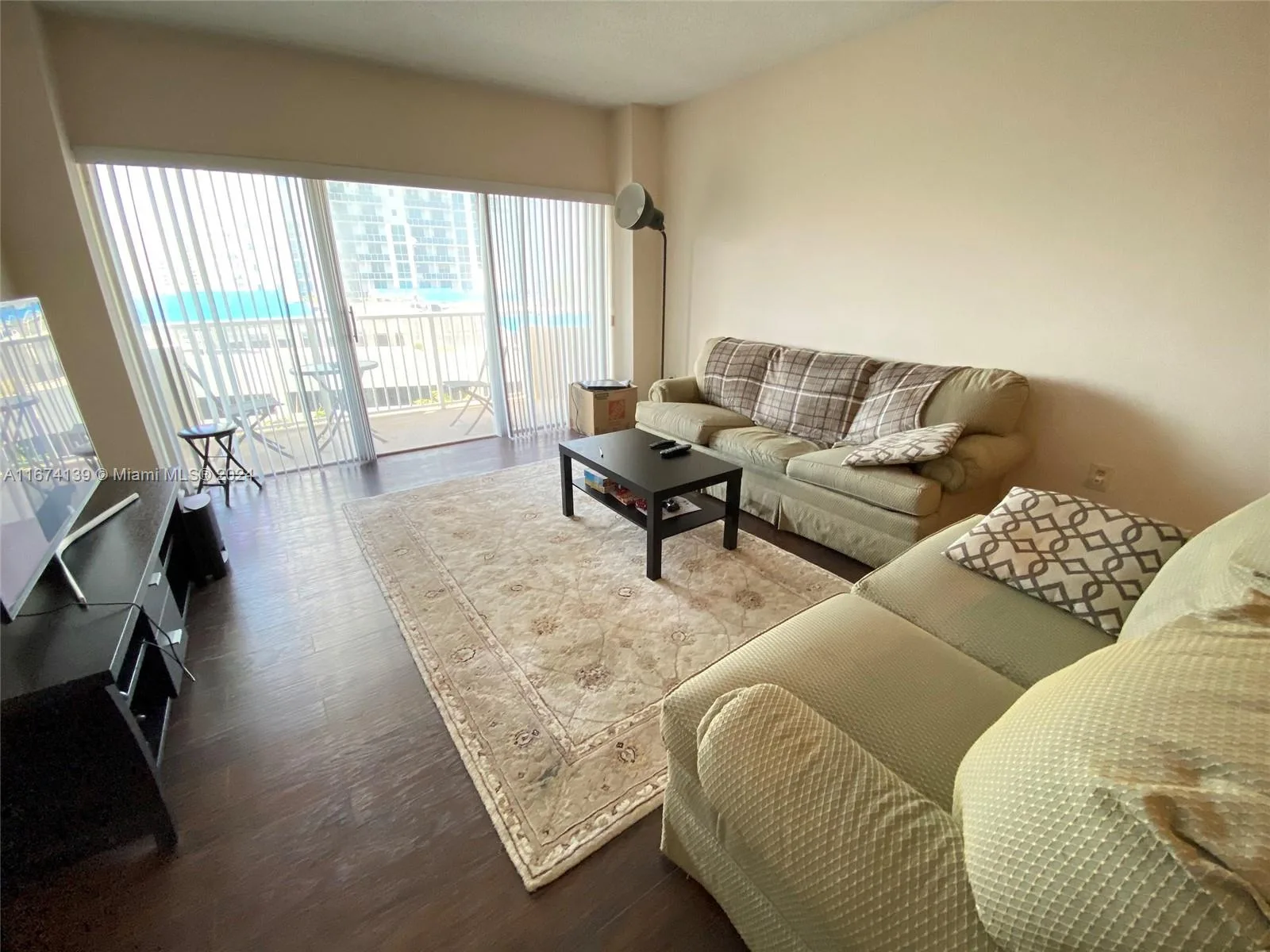 1965 S Ocean Dr # 4D, Hallandale Beach, FL 33009 photo 11