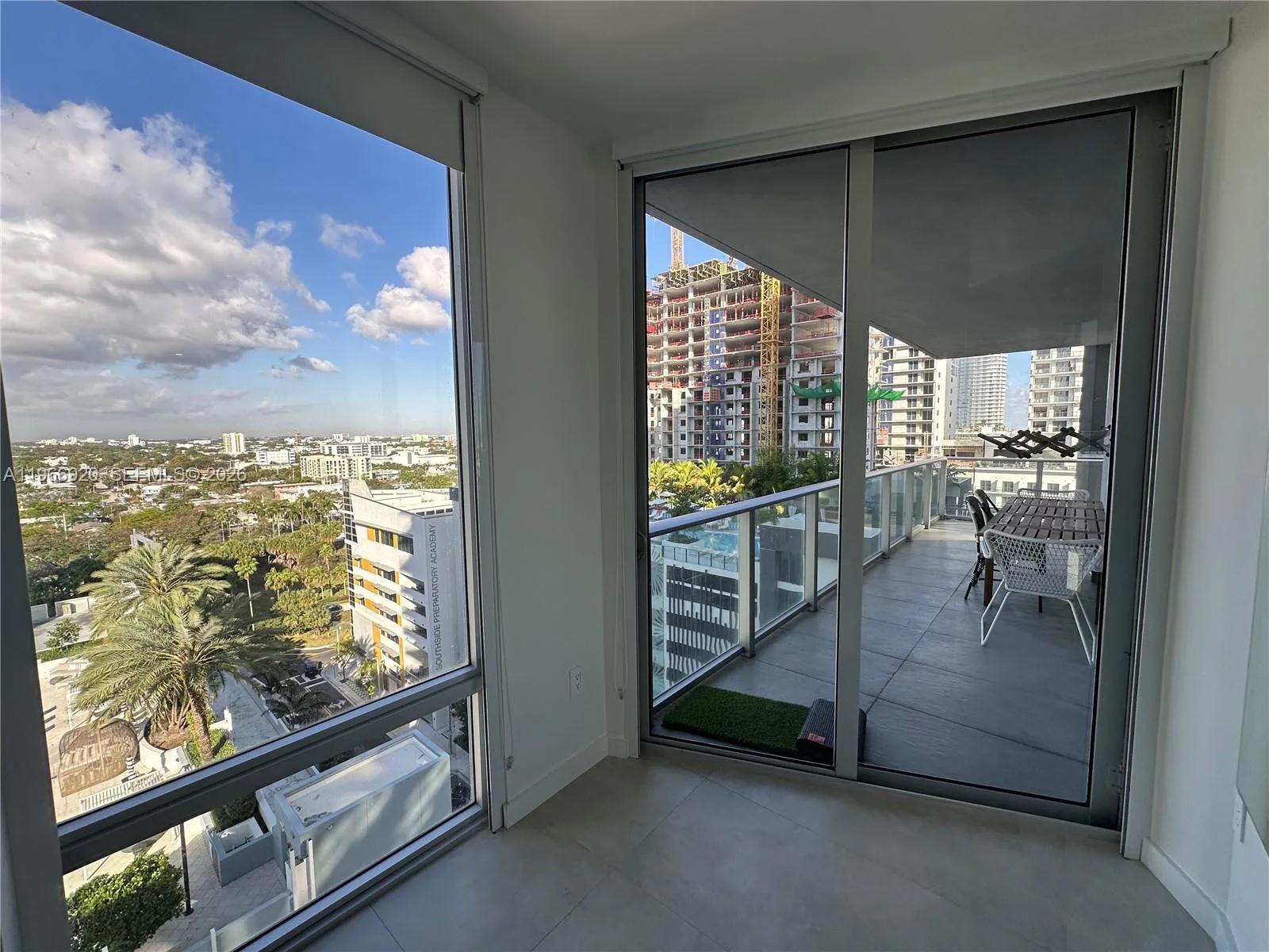 1010 SW 2nd Ave # 1208, Miami, FL 33130