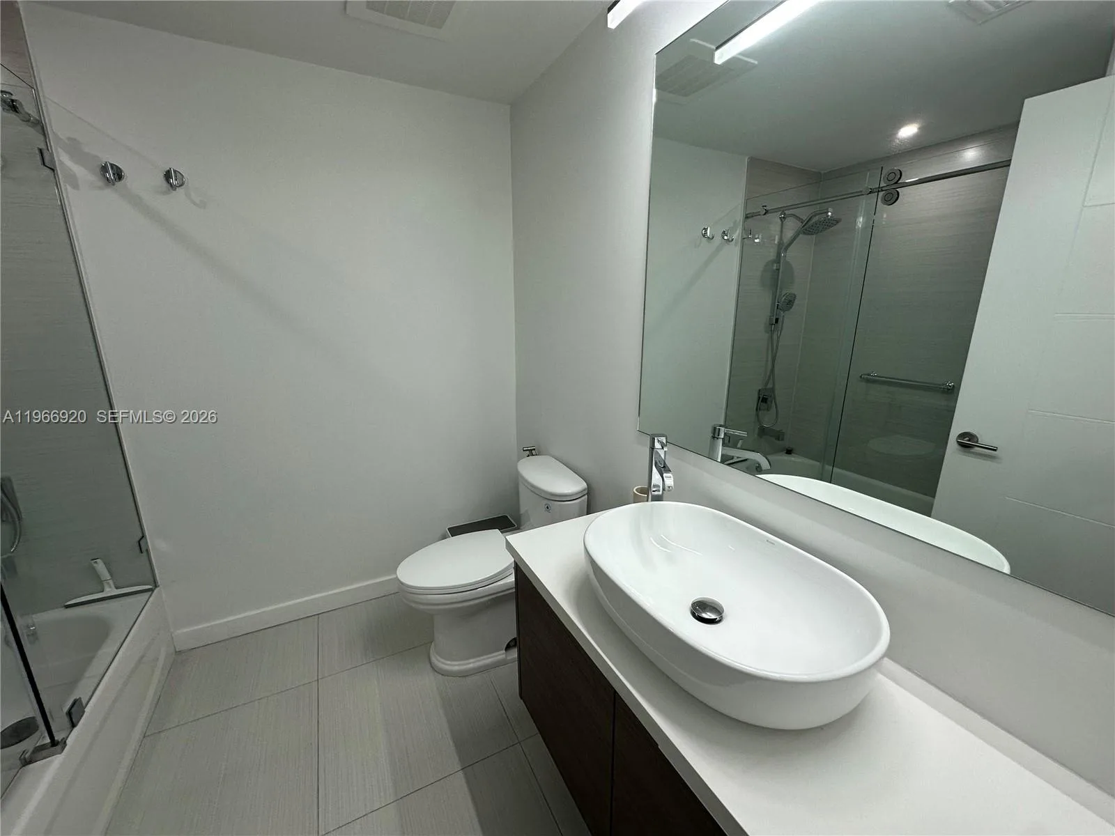 1010 SW 2nd Ave # 1208, Miami, FL 33130 photo 13