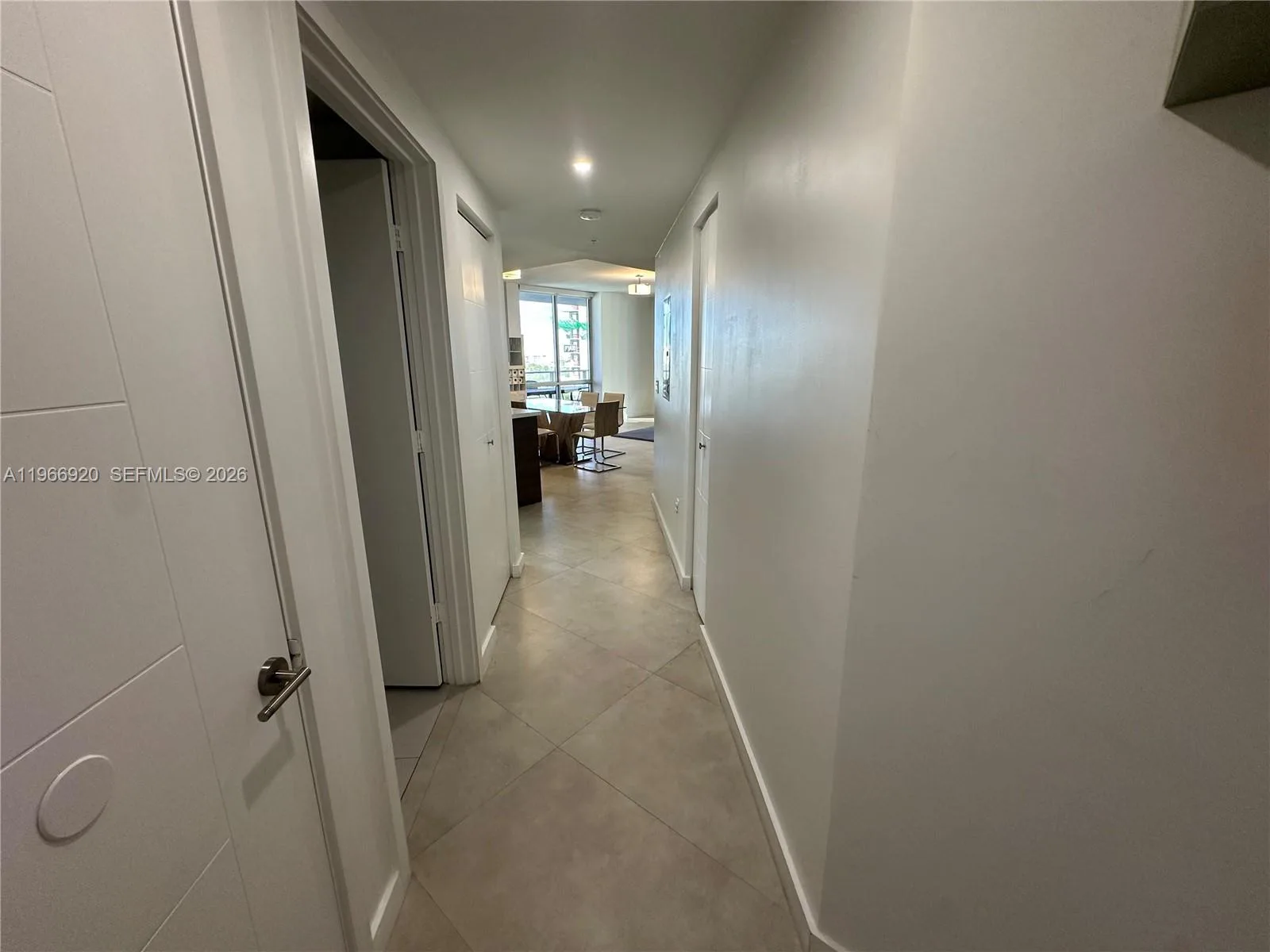 1010 SW 2nd Ave # 1208, Miami, FL 33130 photo 4