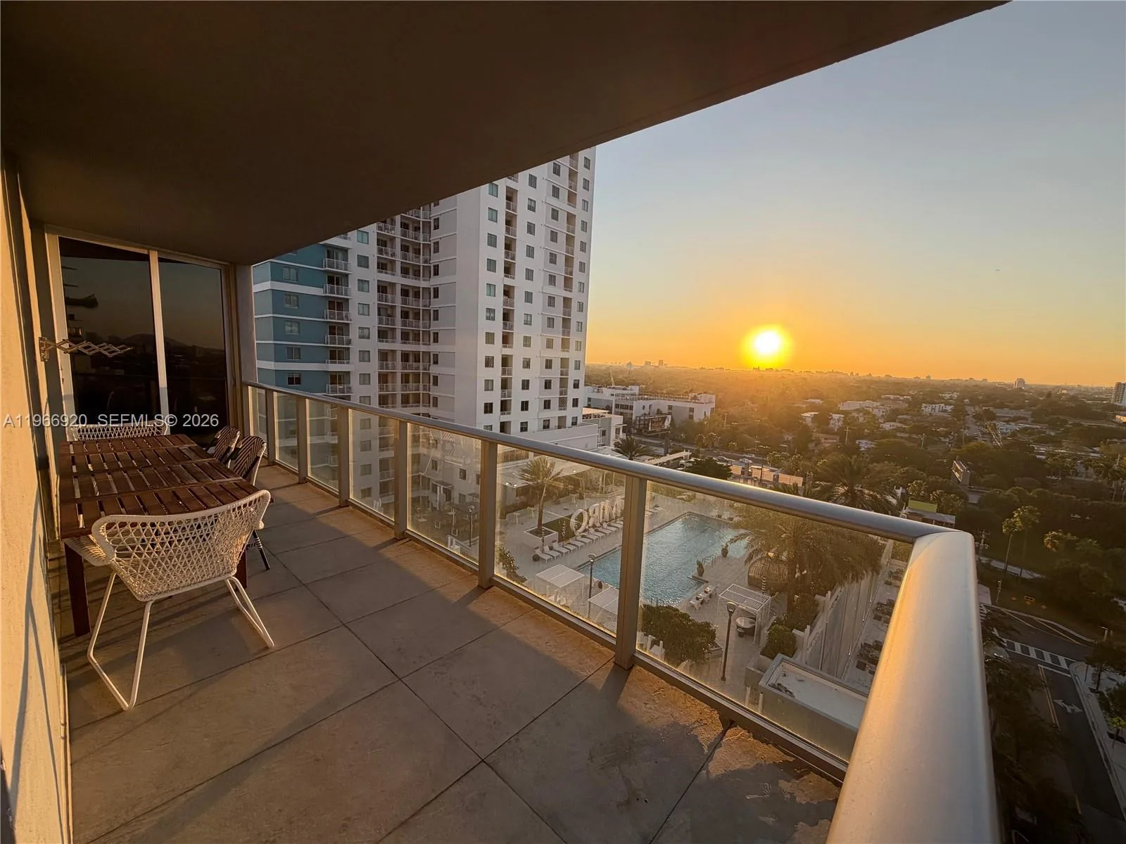 1010 SW 2nd Ave # 1208, Miami, FL 33130 photo 5