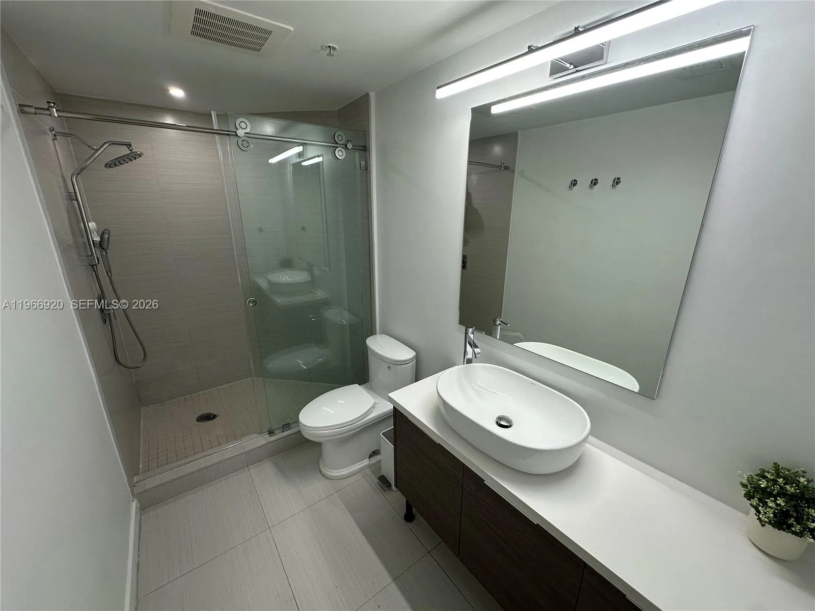 1010 SW 2nd Ave # 1208, Miami, FL 33130 photo 8