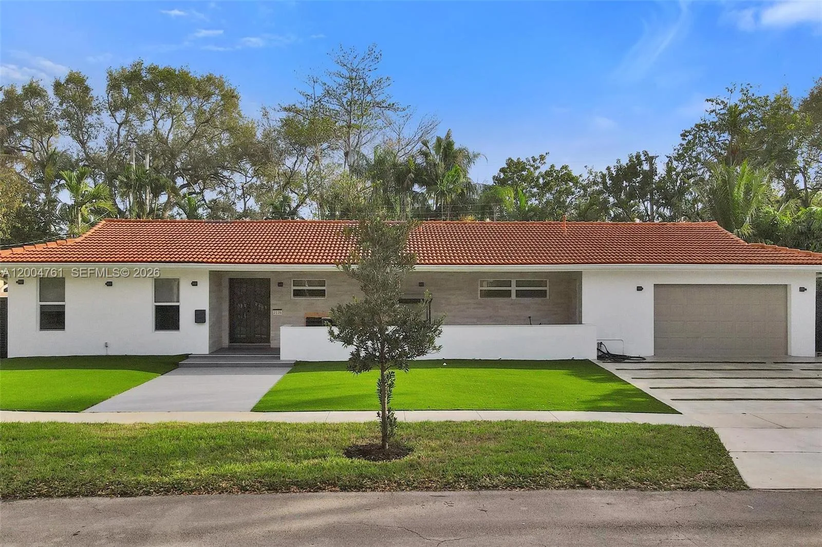 2126 NE 187th St, North Miami Beach, FL 33179 photo 3