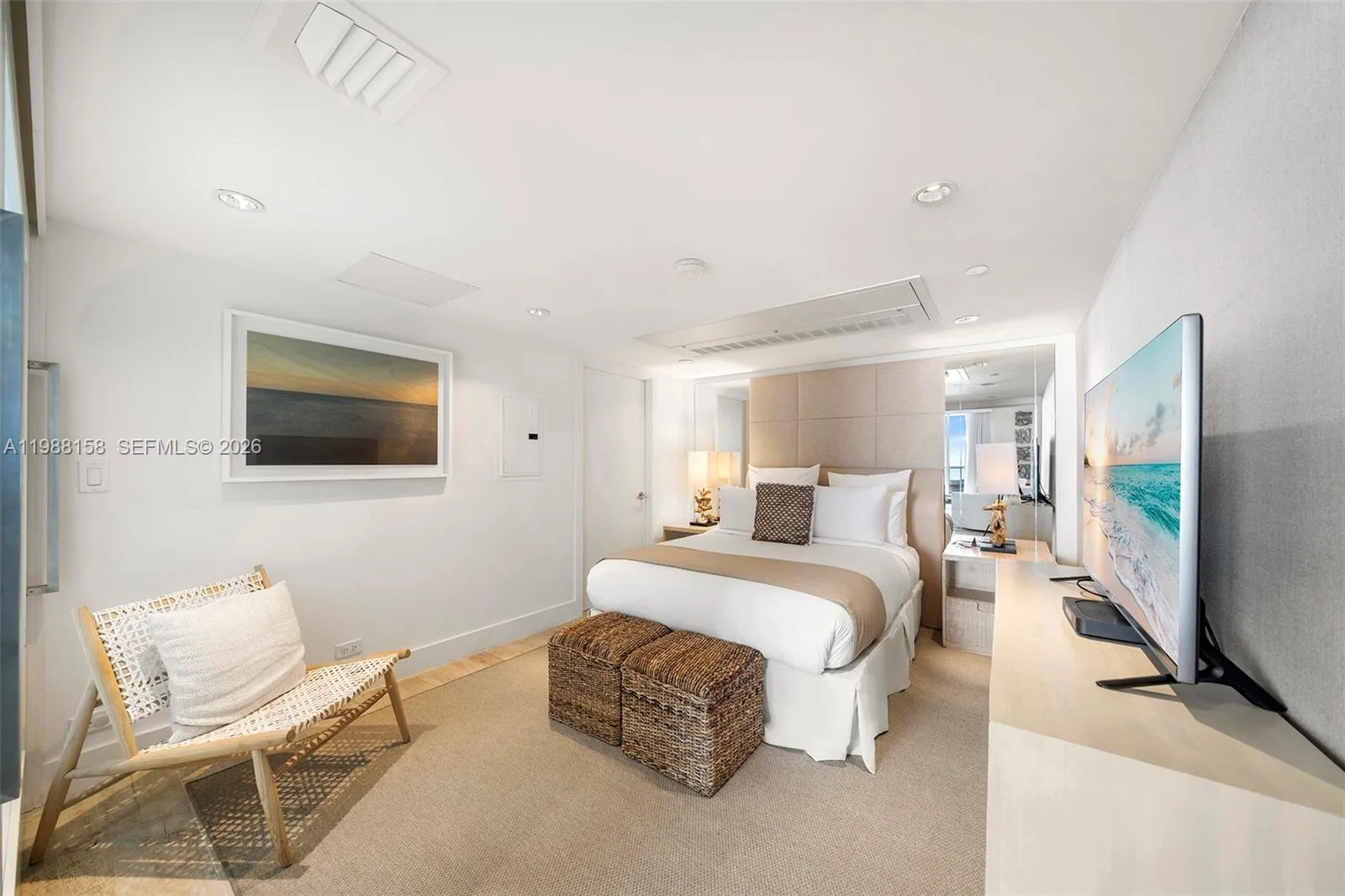 102 24th St # 1040, Miami Beach, FL 33139 photo 12