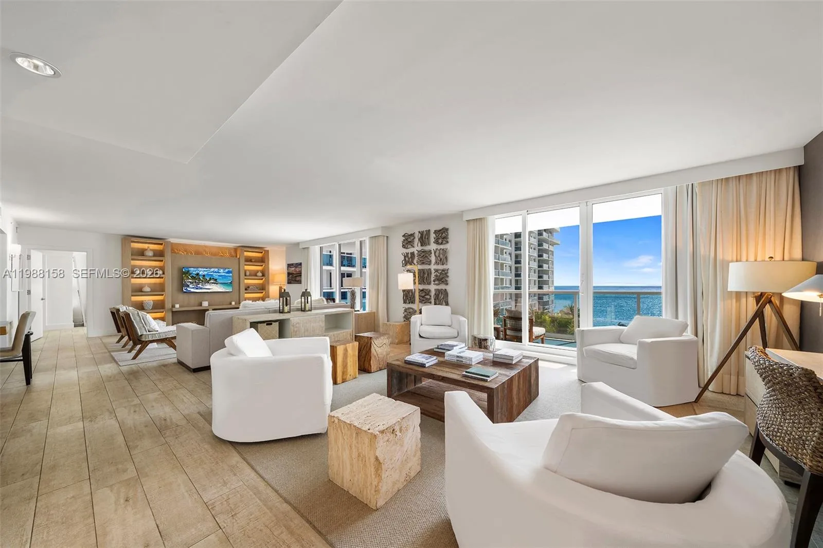 102 24th St # 1040, Miami Beach, FL 33139 photo 2