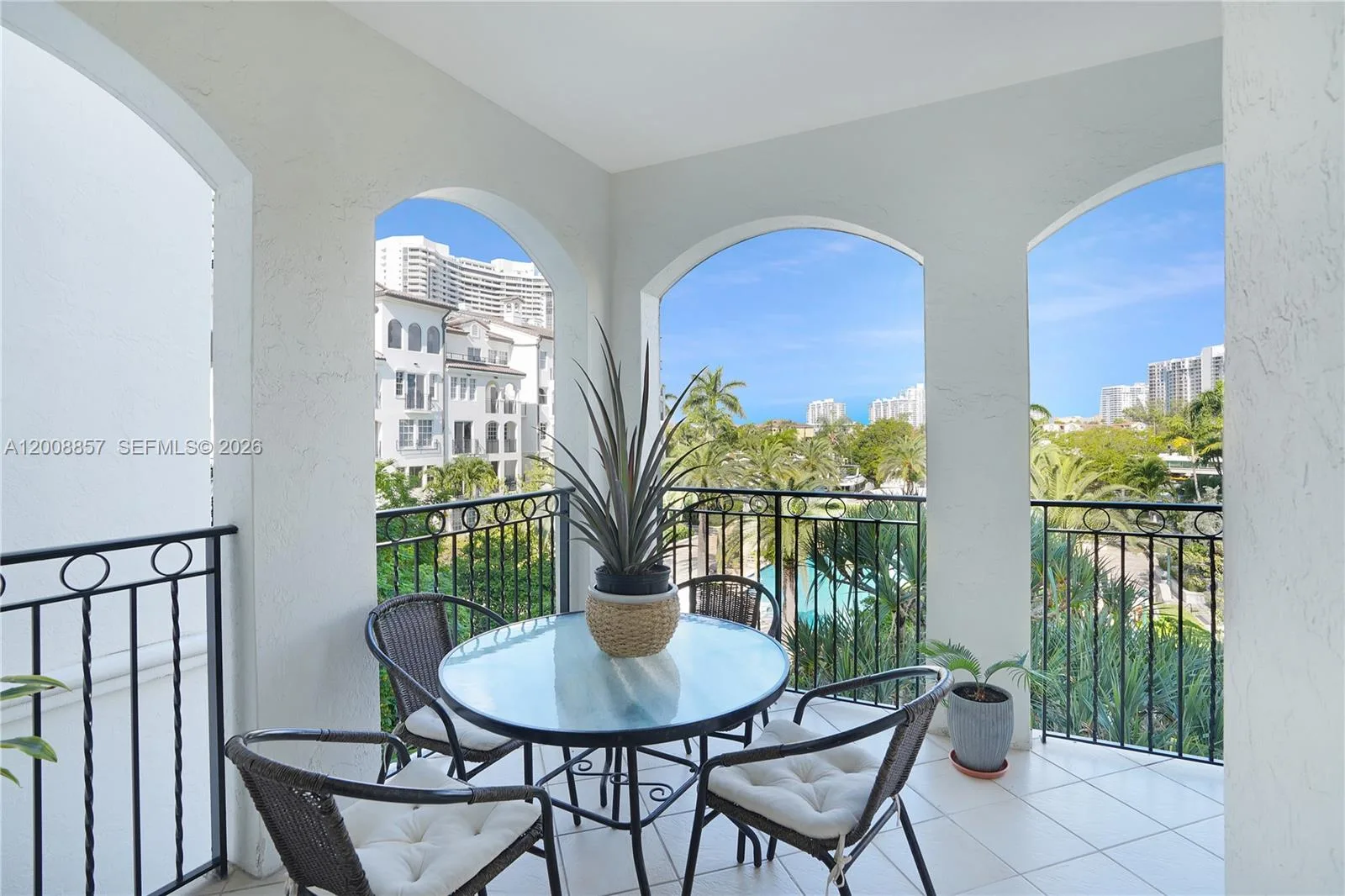 3700 Island Blvd # C307, Aventura, FL 33160