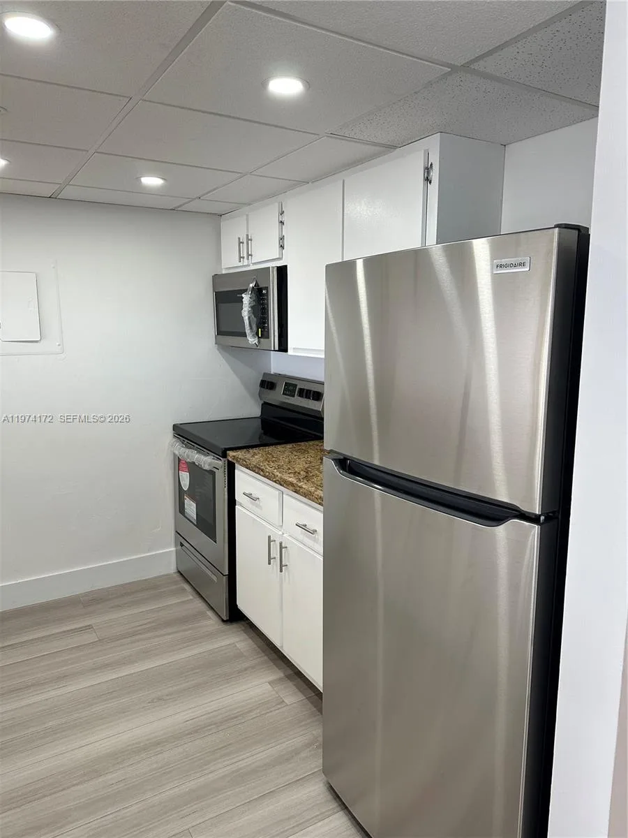 7601 E Treasure Dr # 1406, North Bay Village, FL 33141 photo 6