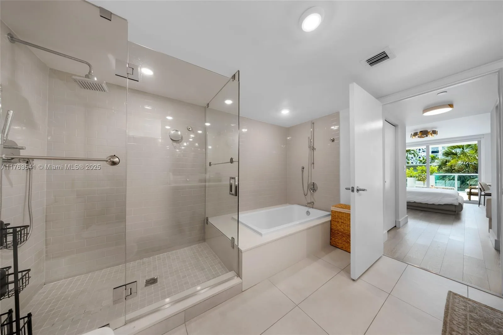 1025 92nd St # 306, Bay Harbor Islands, FL 33154 photo 13