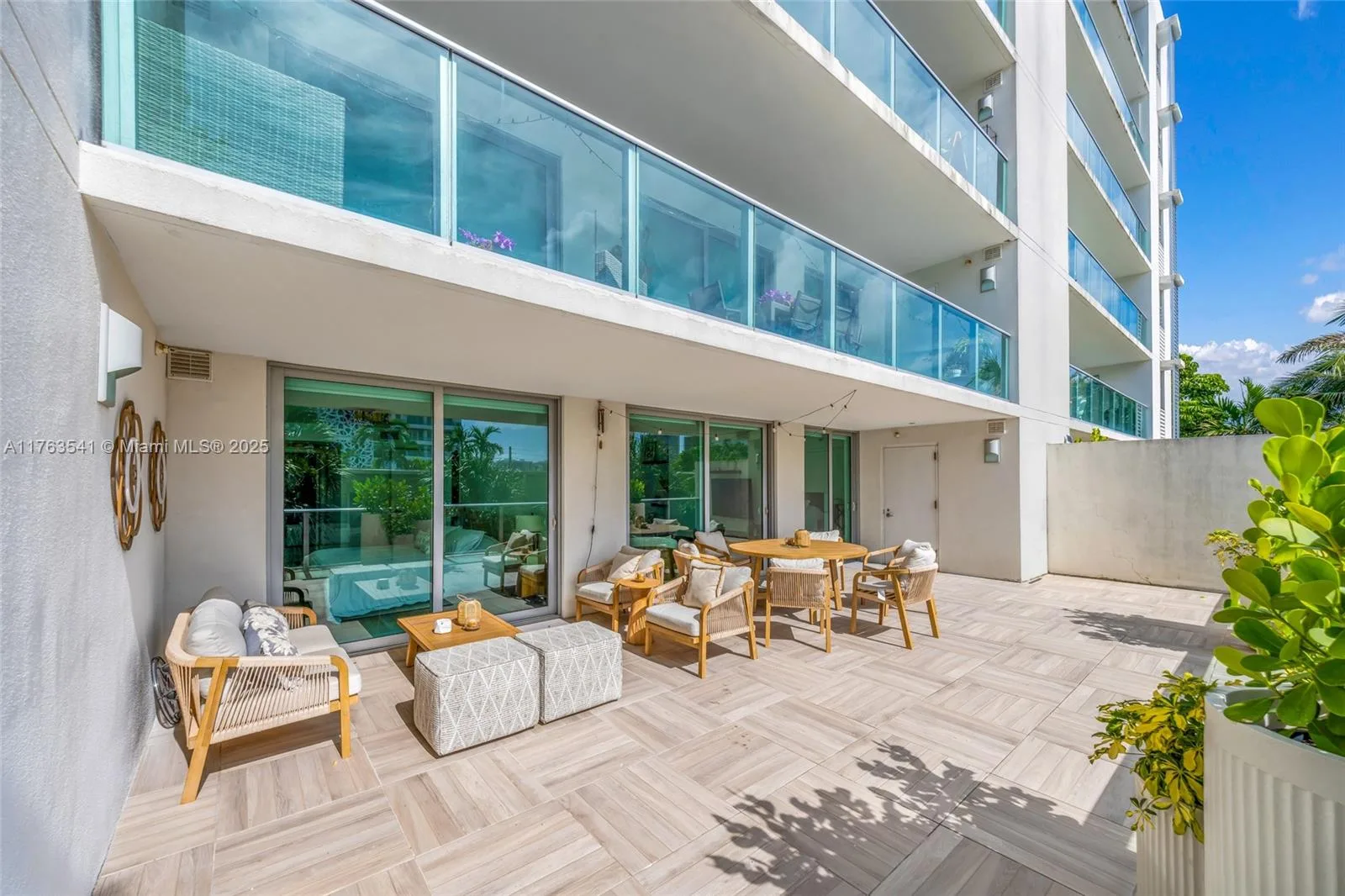 1025 92nd St # 306, Bay Harbor Islands, FL 33154 photo 3
