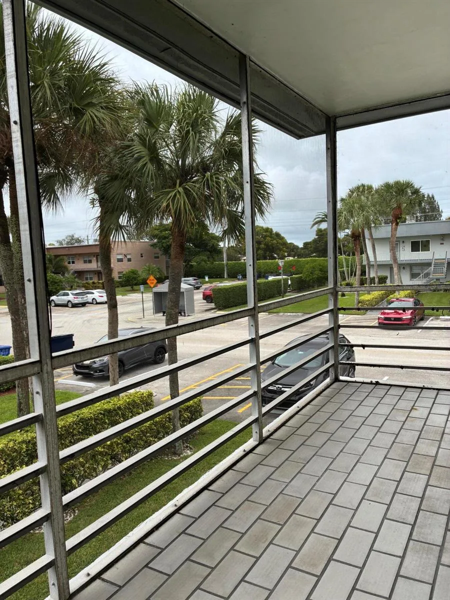 574 Burgundy L # 574, Delray Beach, FL 33484