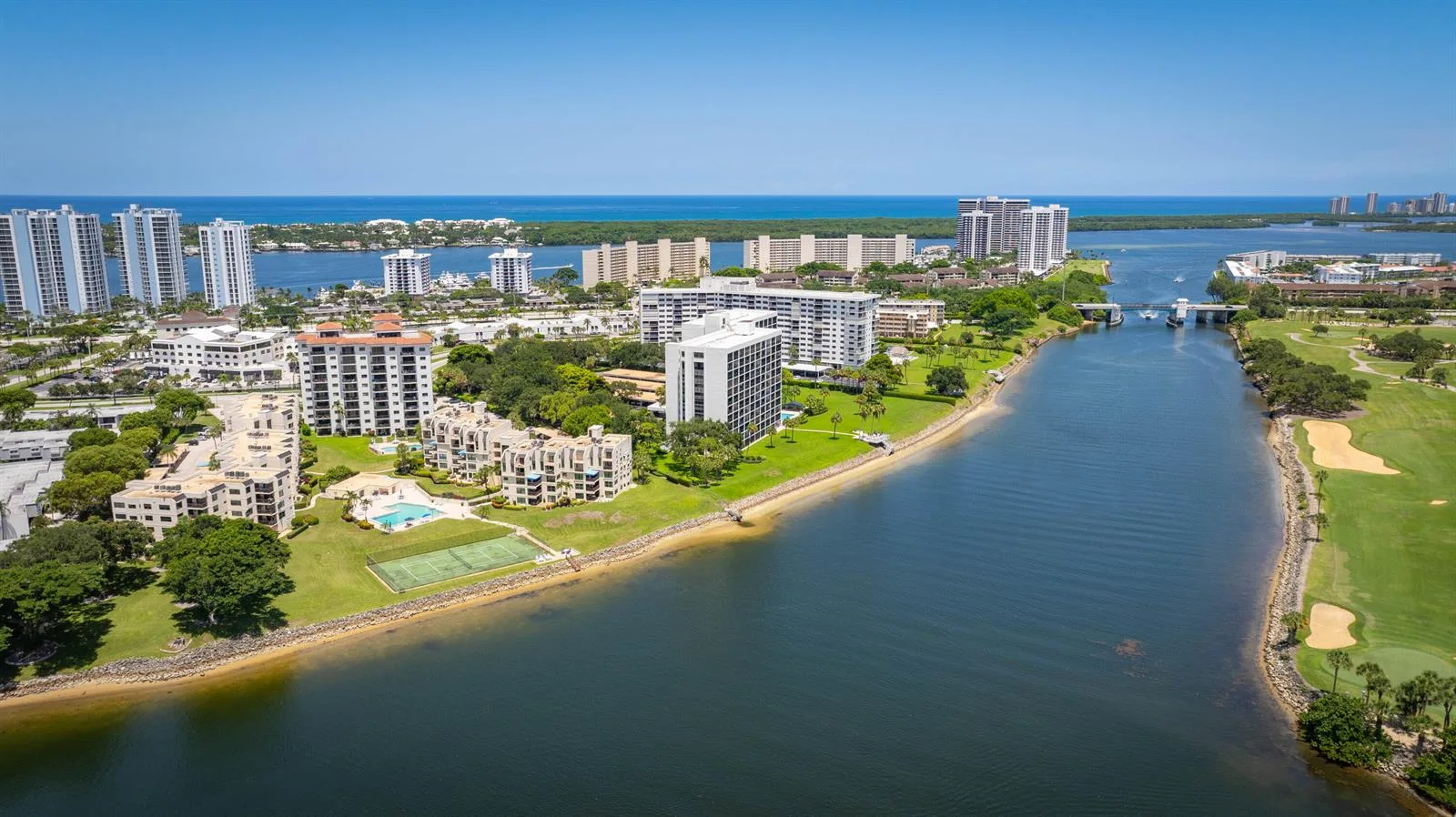 374 Golfview Road # 205, North Palm Beach, FL 33408