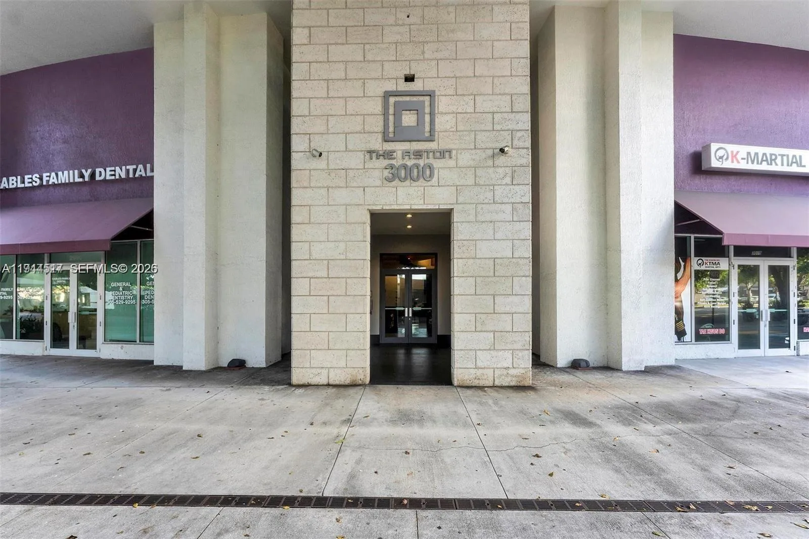3000 Coral Way # 1409, Miami, FL 33145