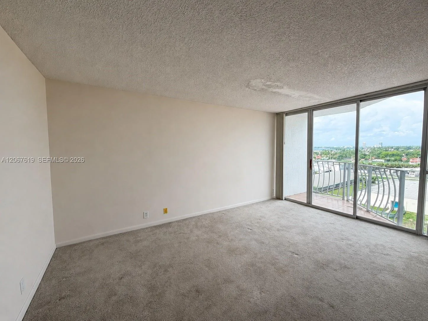 7601 E Treasure Dr # 902, North Bay Village, FL 33141 photo 8