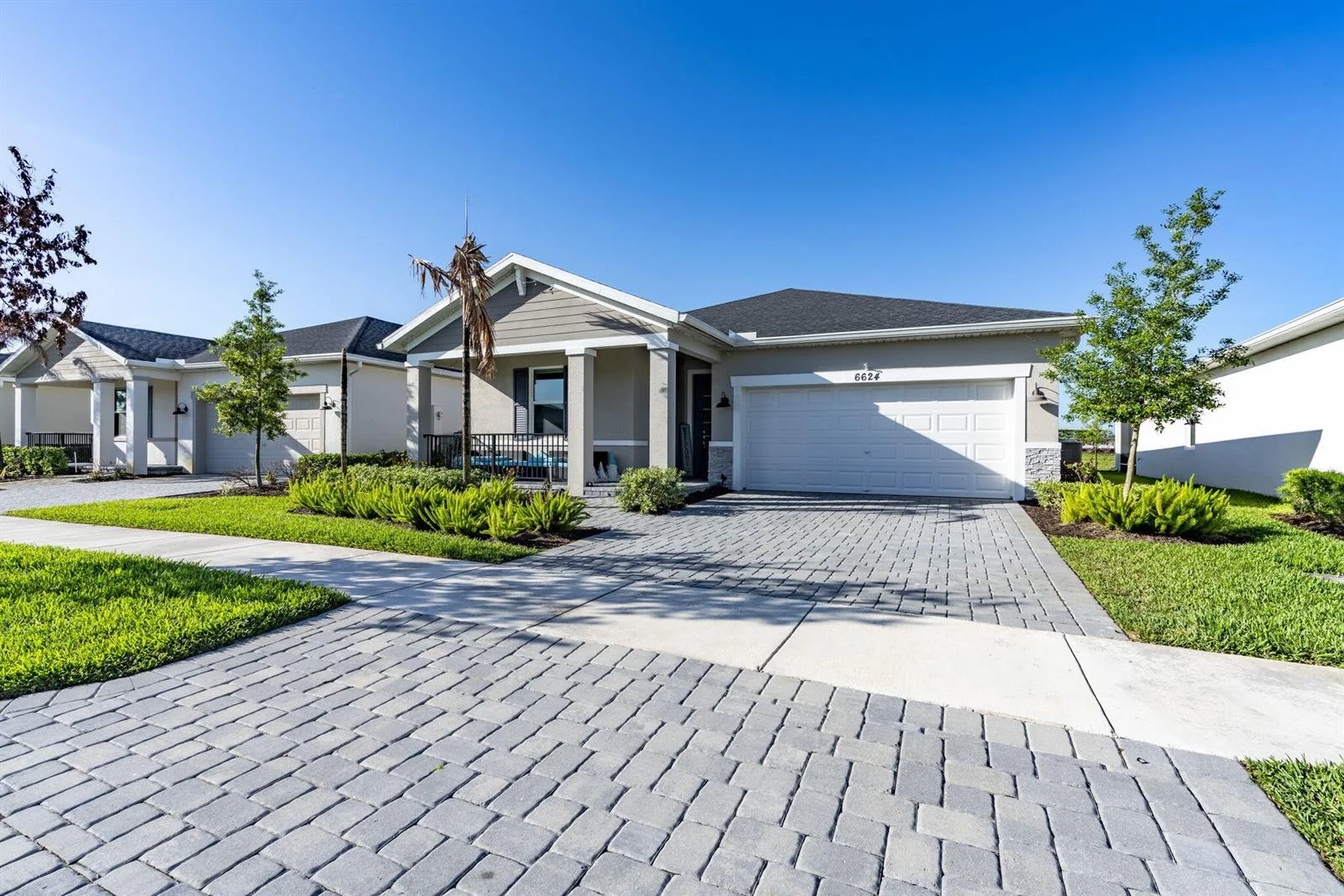 6624 NW Cloverdale Avenue, Port St. Lucie, FL 34987