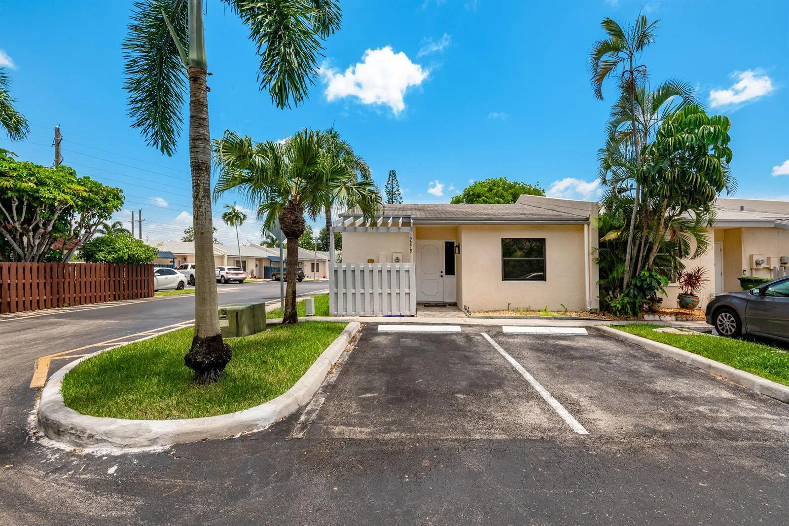 9279 NW 17TH Court, Pembroke Pines, FL 33024