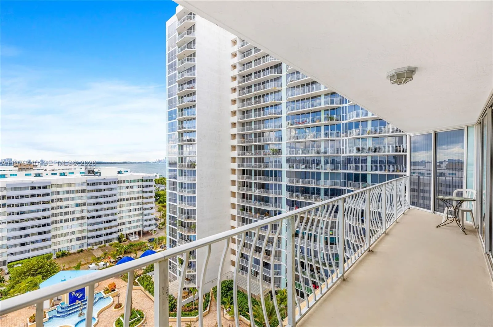 7601 E Treasure Dr # 1522, North Bay Village, FL 33141