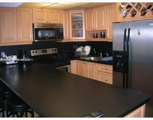 5050 NW 7th St # 720, Miami, FL 33126 photo 4