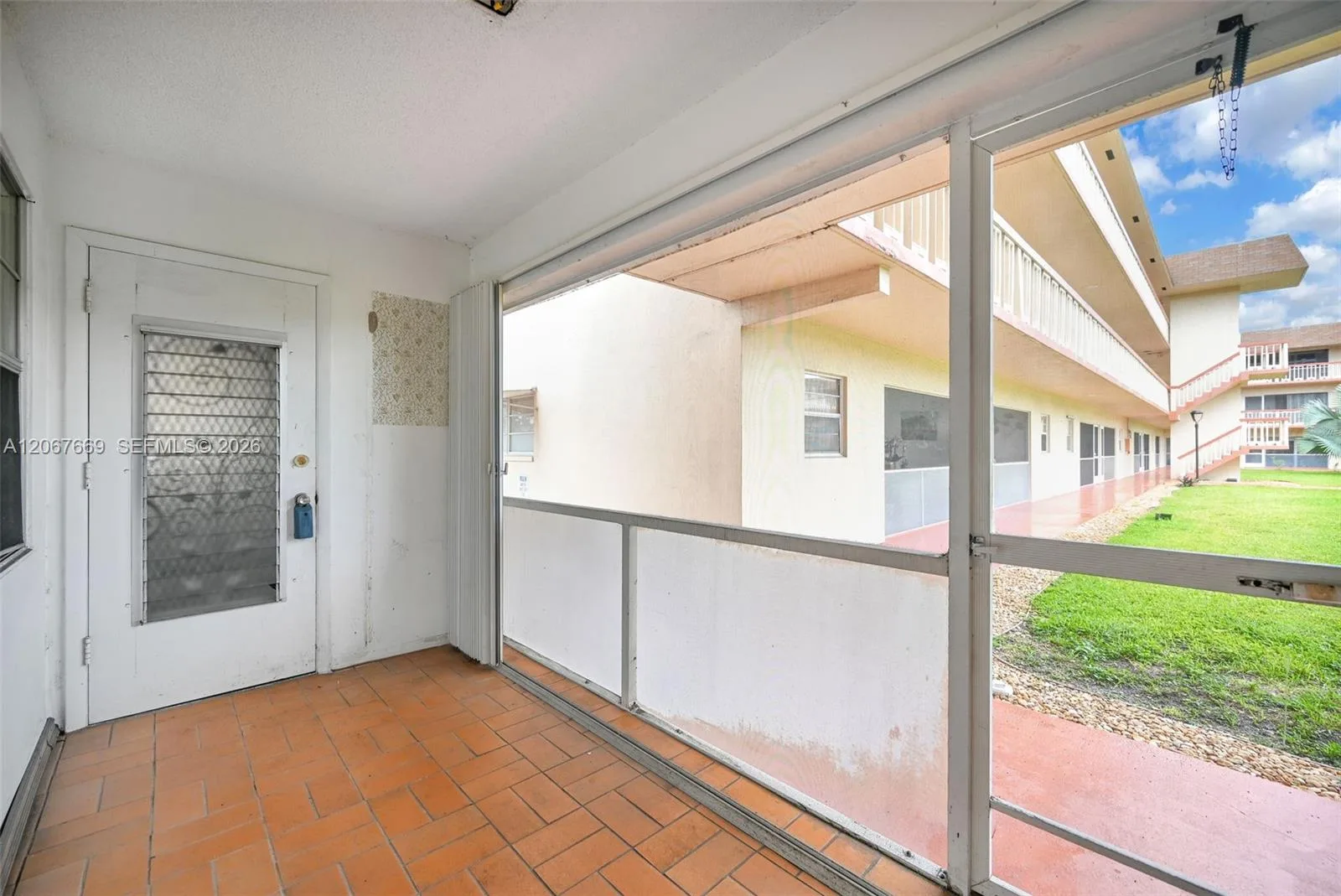 5300 Washington St # R110, Hollywood, FL 33021 — zdjęcie 3