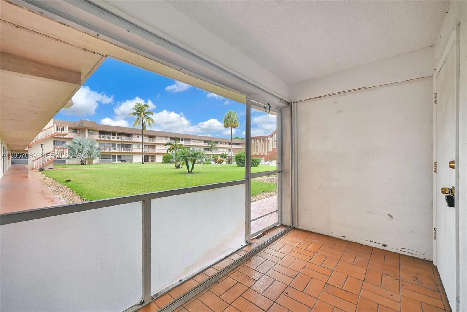 5300 Washington St # R110, Hollywood, FL 33021 — zdjęcie 4