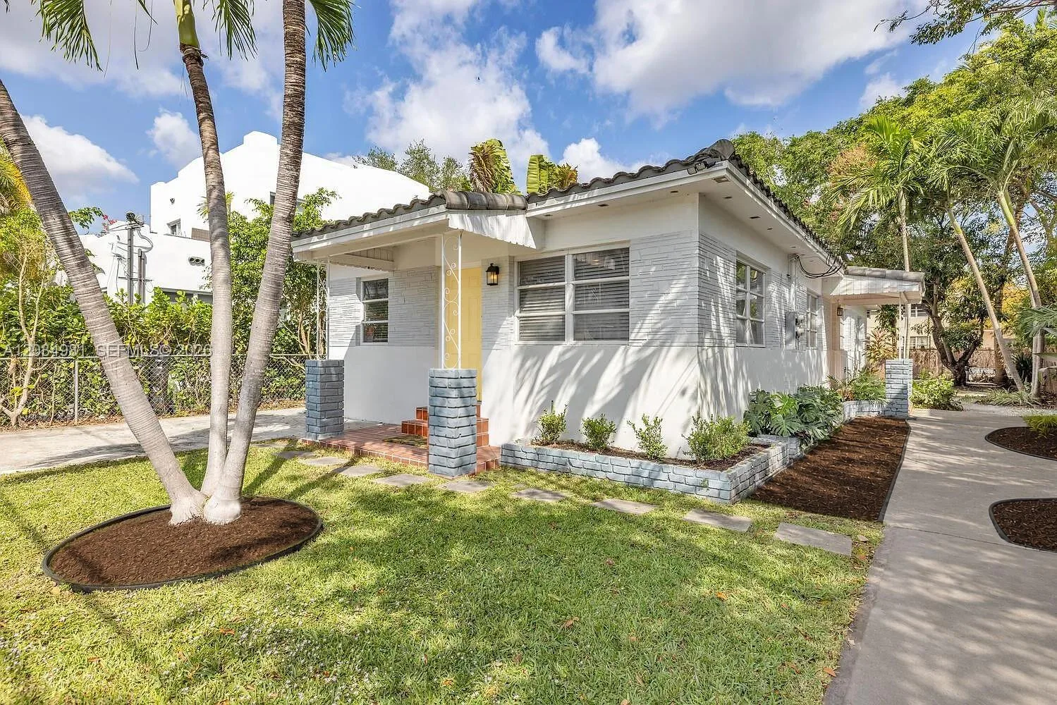 545 NE 64th St, Miami, FL 33138