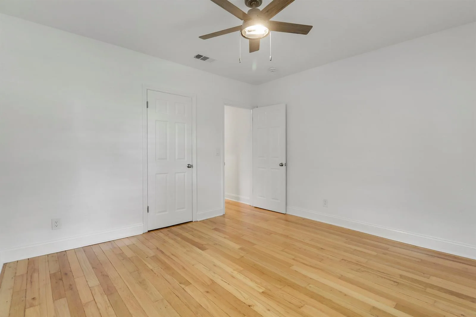917 N OCEAN BREEZE, FL 33460 photo 9
