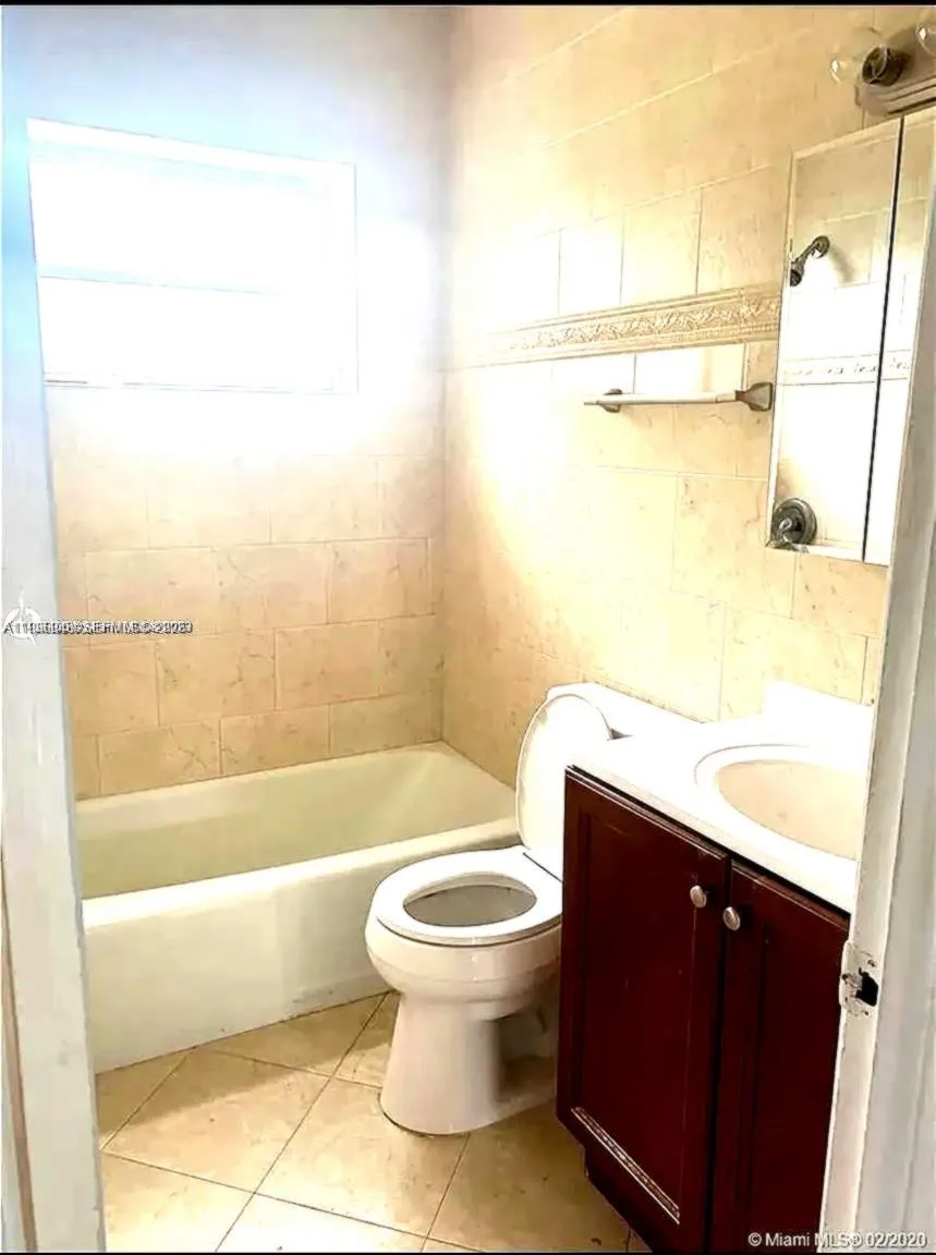 2219 Polk St # 6A, Hollywood, FL 33020 photo 4