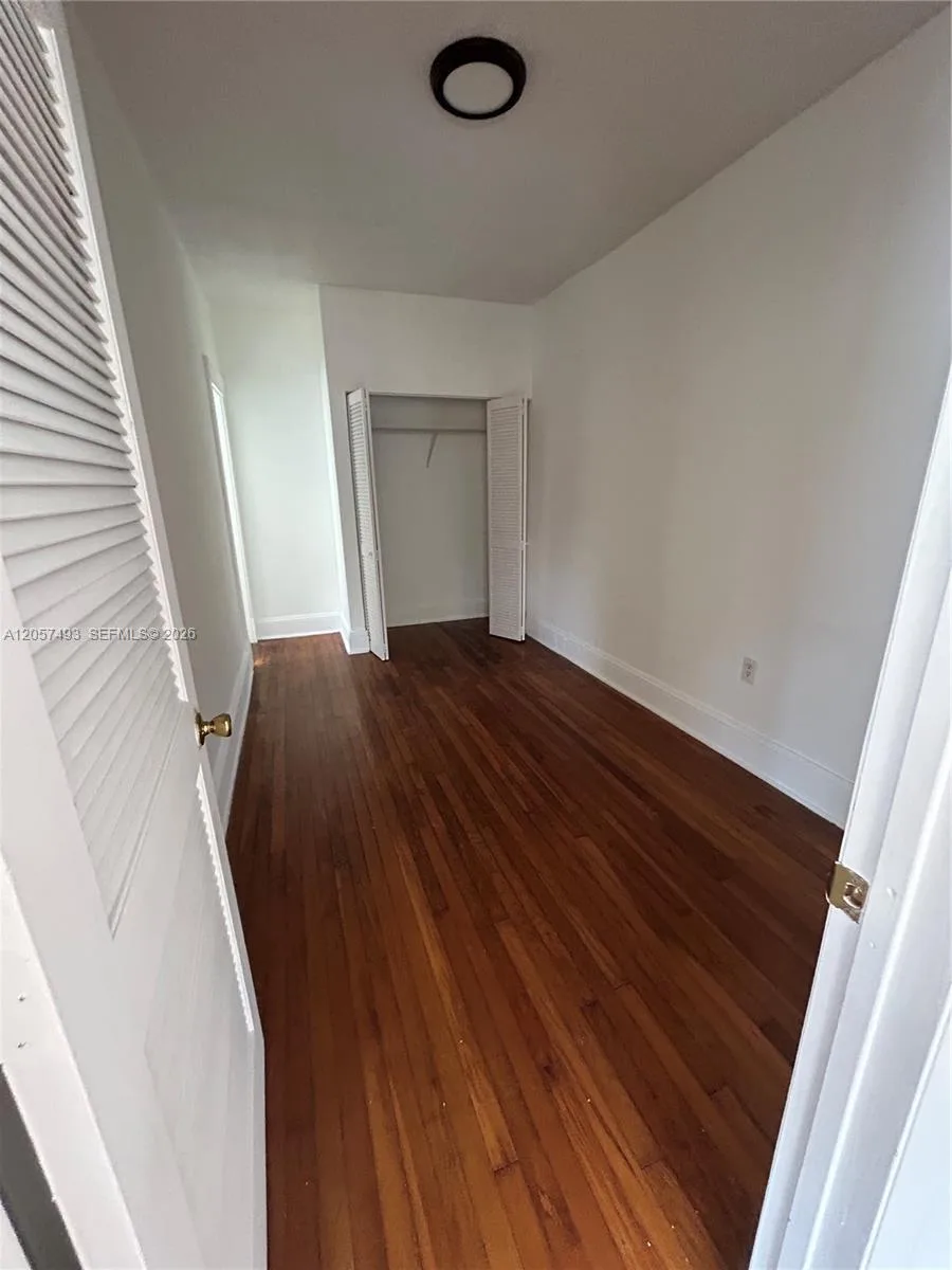 529 NE 66th St # 7, Miami, FL 33138 photo 4