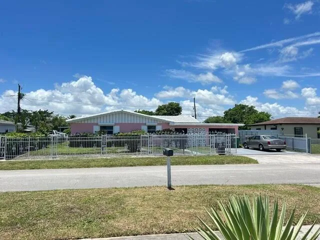 14620 E Polk Street, Miami, FL 33176 photo 3