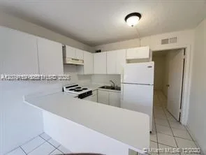 9760 SW 184th St # 17B, Cutler Bay, FL 33157