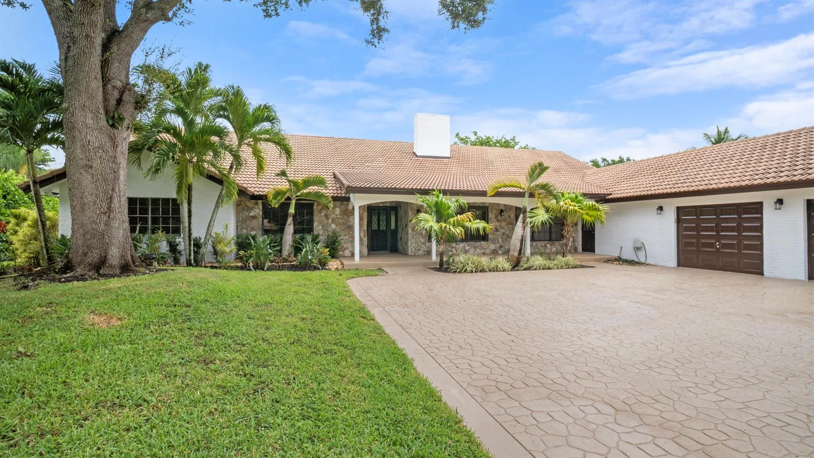 7510 E Cypresshead Drive, Parkland, FL 33067 photo 2