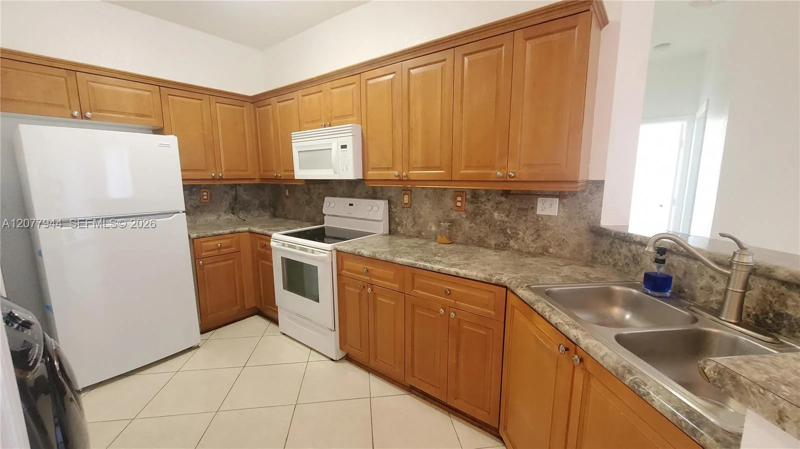 7070 NW 177th St # 205-10, Hialeah, FL 33015 photo 3