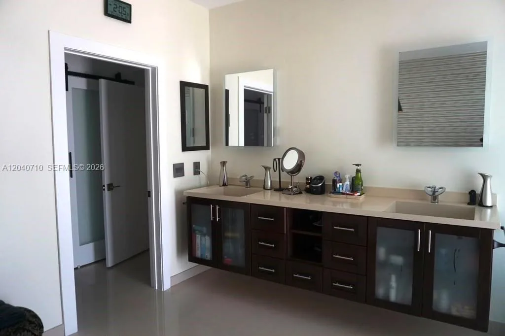 6940 SW 89th Ct, Miami, FL 33173 photo 12
