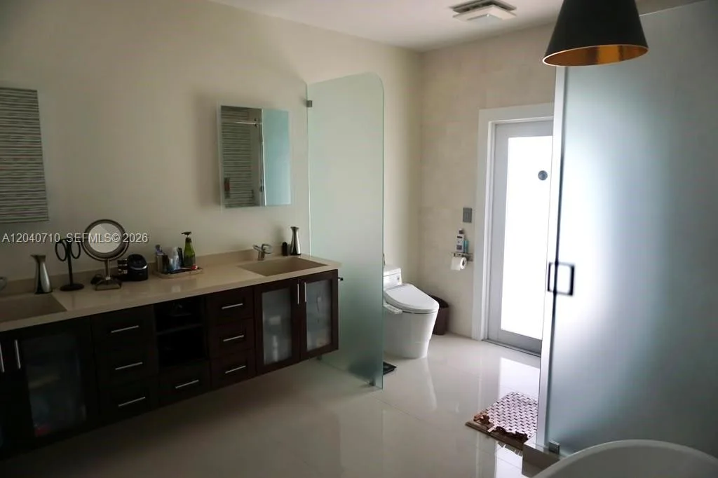 6940 SW 89th Ct, Miami, FL 33173 photo 13