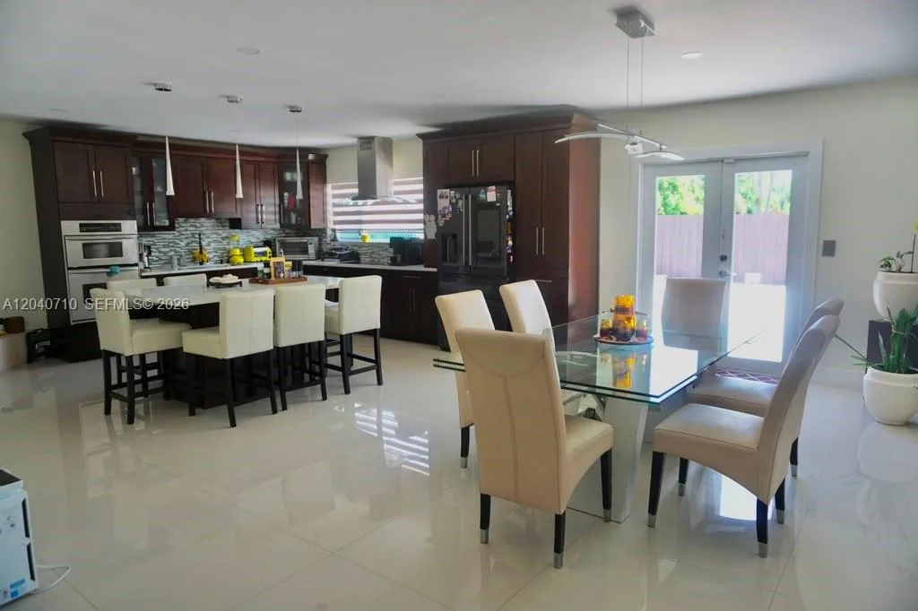 6940 SW 89th Ct, Miami, FL 33173 photo 8