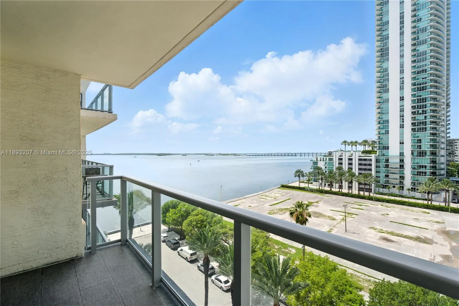 1155 Brickell Bay Dr # 703, Miami, FL 33131 photo 3