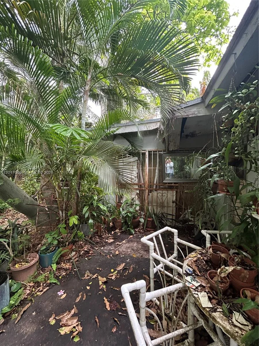 8285 SW 47th St, Miami, FL 33155 photo 13