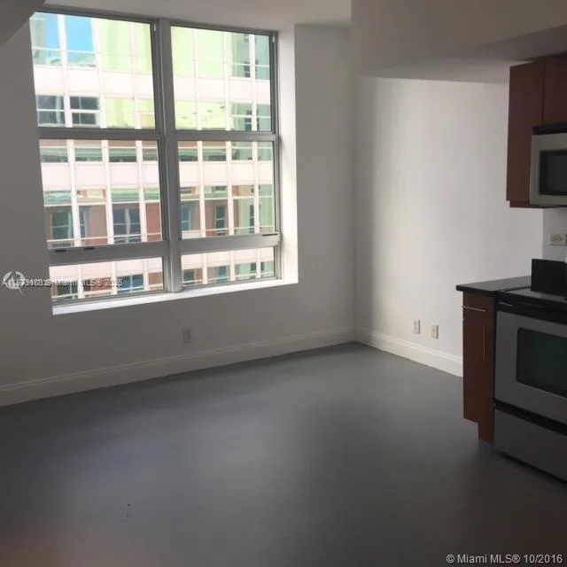 111 E Flagler St # 1003, Miami, FL 33131 photo 2