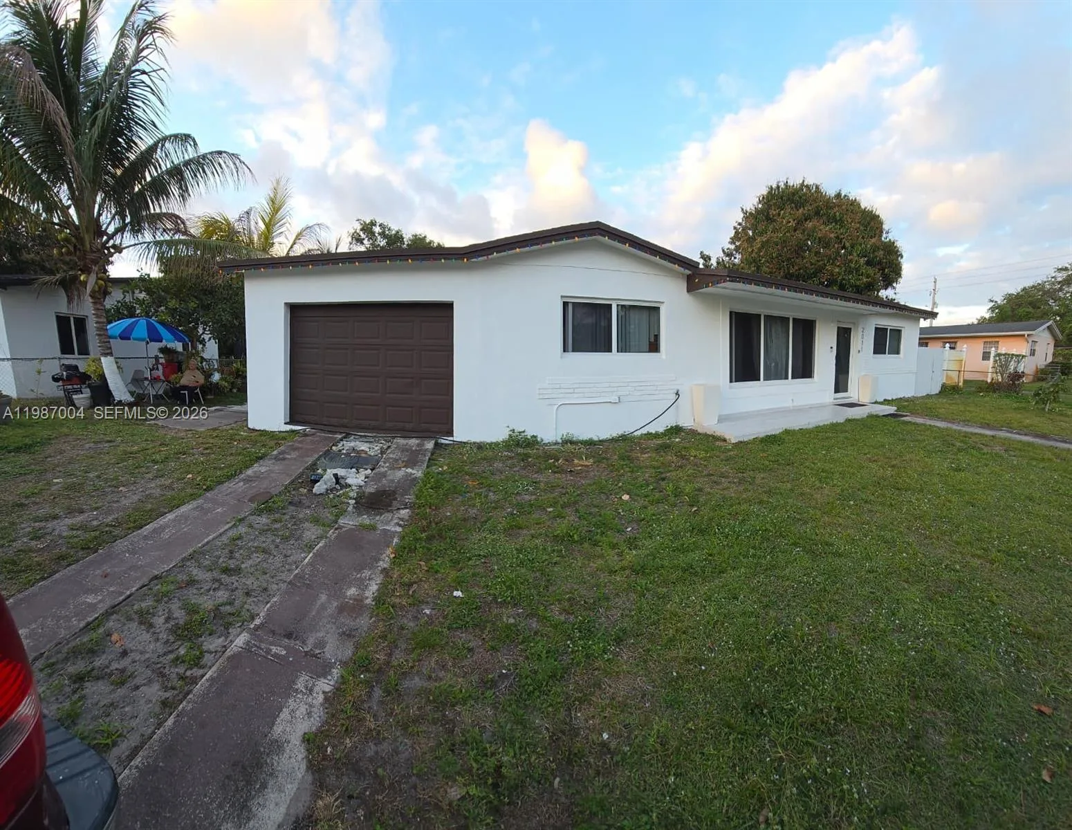 2011 NW 178th St, Miami Gardens, FL 33056 photo 2