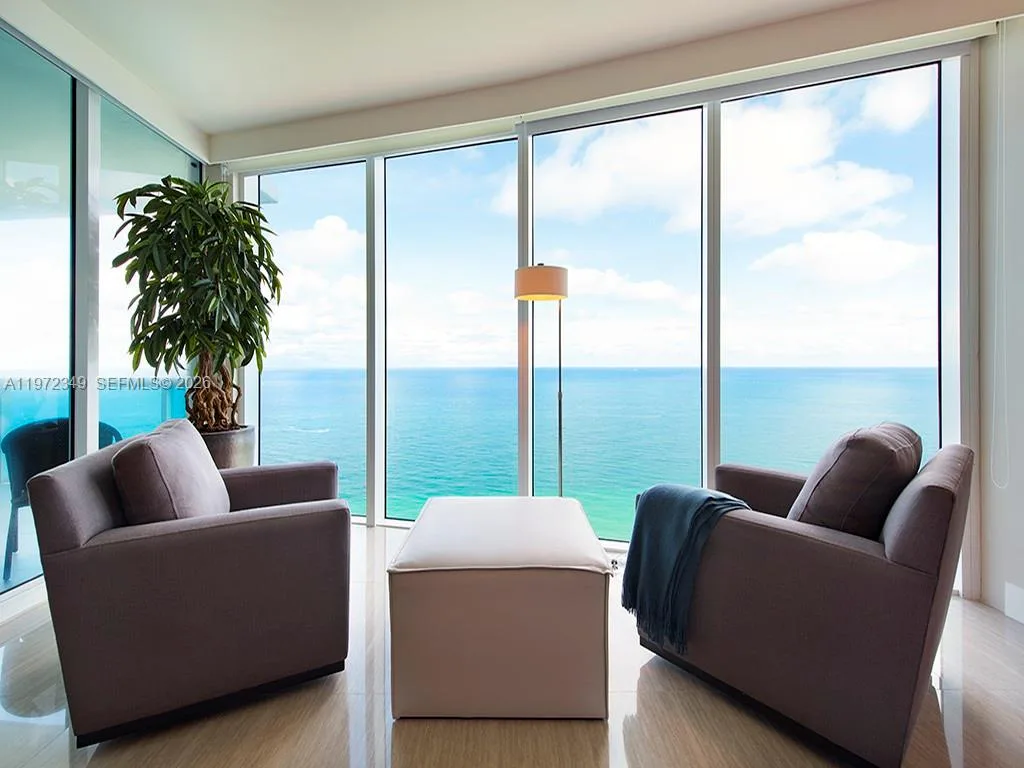 2711 S Ocean Dr. # 2804, Hollywood, FL 33019
