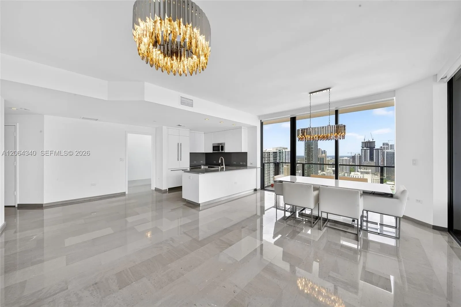 68 SE 6th St # 3311, Miami, FL 33131 photo 8