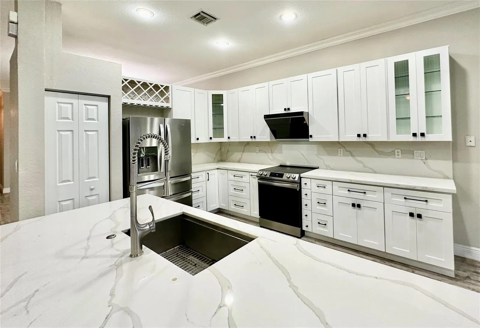 4109 W WHITEWATER Avenue, Weston, FL 33332
