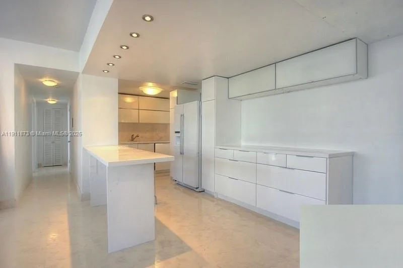 20 ISLAND AVE # 209, Miami Beach, FL 33139 photo 2