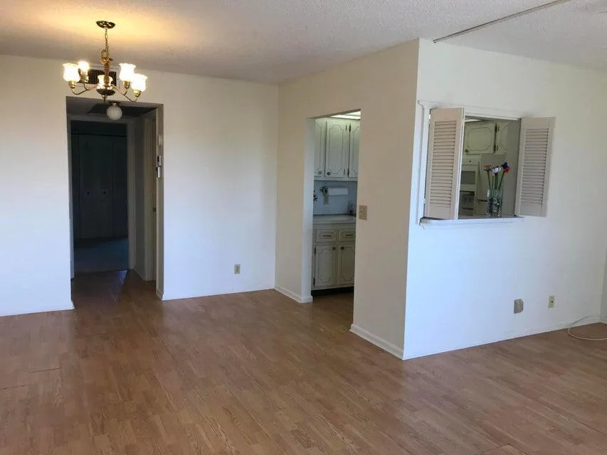 434 Southampton B, West Palm Beach, FL 33417