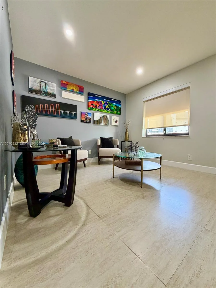 6667 Miller Dr # 15, South Miami, FL 33155 photo 6