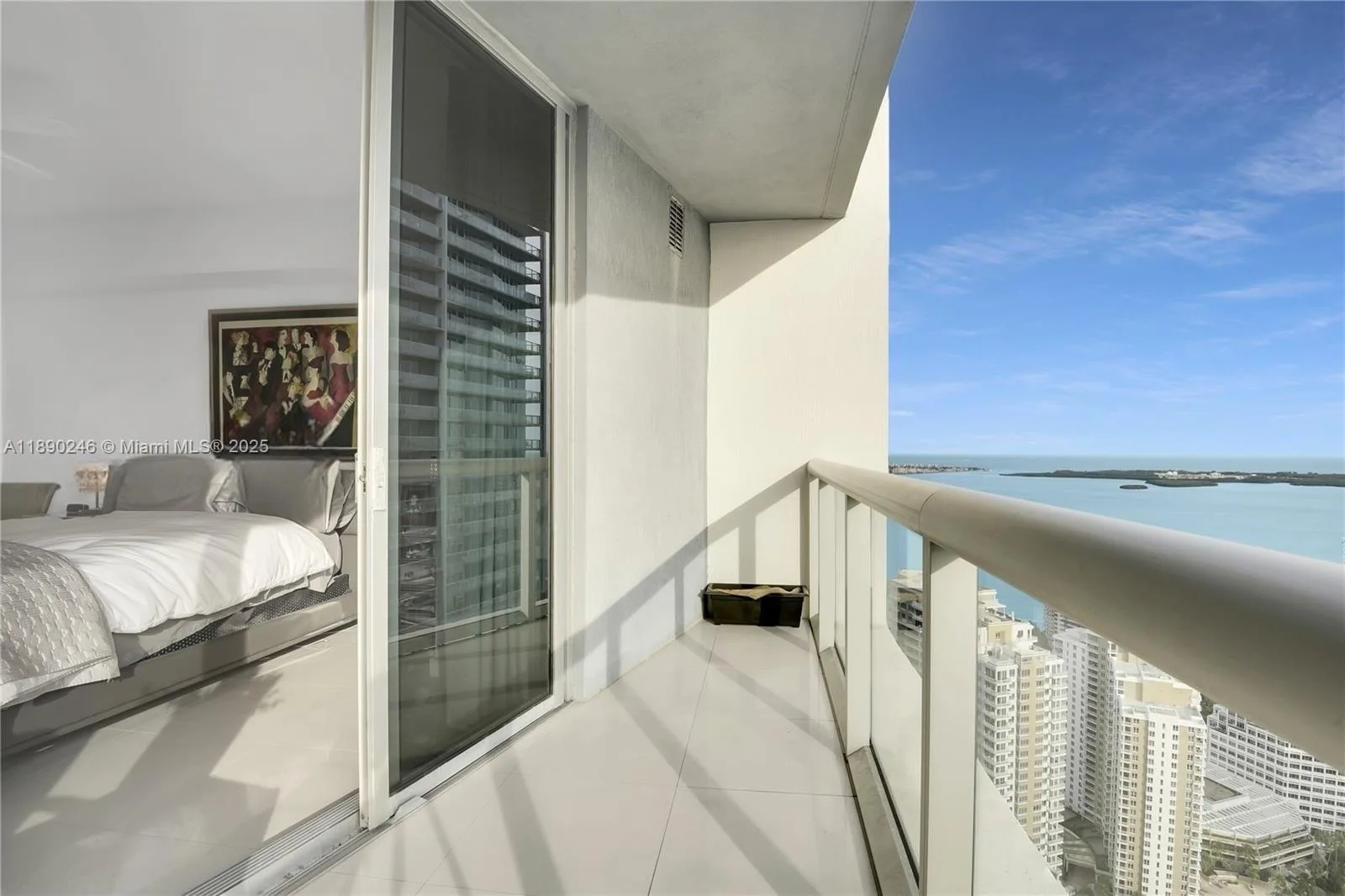 475 Brickell Ave # 4711, Miami, FL 33131