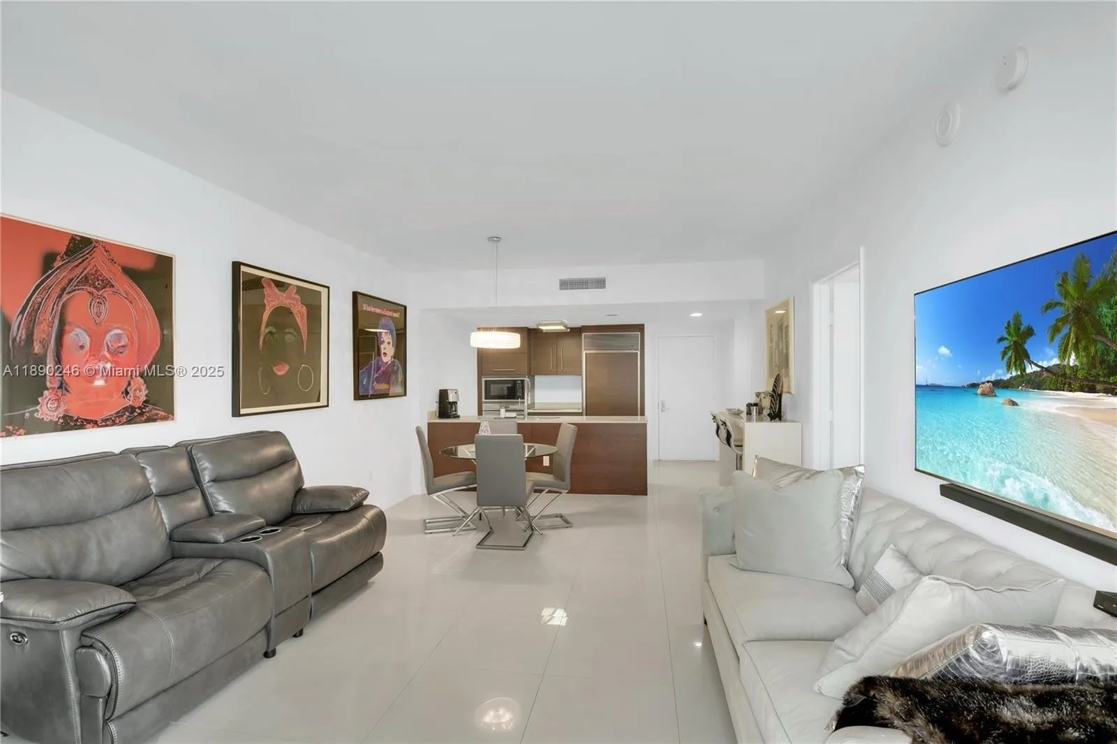 475 Brickell Ave # 4711, Miami, FL 33131 photo 6