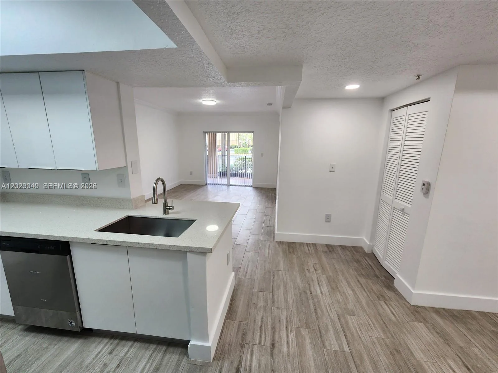 215 SW 117th Ter # 14101, Pembroke Pines, FL 33025